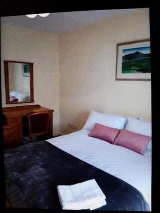 Отель Rooms at the Sportsman Daingean Двухместный номер с 1 кроватью-4